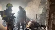 نجات ۱۰ نفر از آتش‌سوزی گسترده یک برج مسکونی در دهکده المپیک +فیلم
