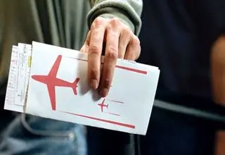 هشدار سازمان بازرسی / قیمت بلیت پرواز بی ضابطه شد!
