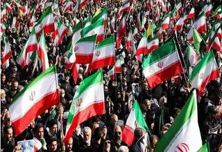 ترور شخصیتی و معنوی پزشکیان بازی خطرناک تندروها روی مین