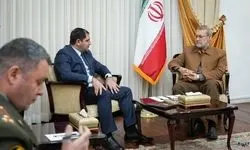 علی لاریجانی با وزیر دفاع ارمنستان دیدار کرد 