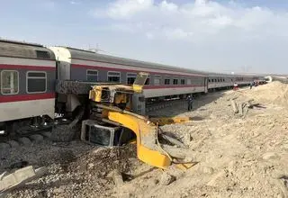 وحشت در قطار تهران–کرمان/ واگن‌های قطار مسافربری از ریل خارج شدند