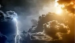 رگبار و رعد و برق در نقاط مختلف