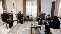 حضور قالیباف در منزل سرلشکر شهید غلامرضا محرابی

