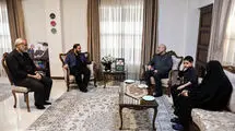 حضور قالیباف در منزل سرلشکر شهید غلامرضا محرابی

