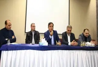 نقش ۲ مدیر ارشد استقلال در کور شدن گره انتخاب سرمربی!