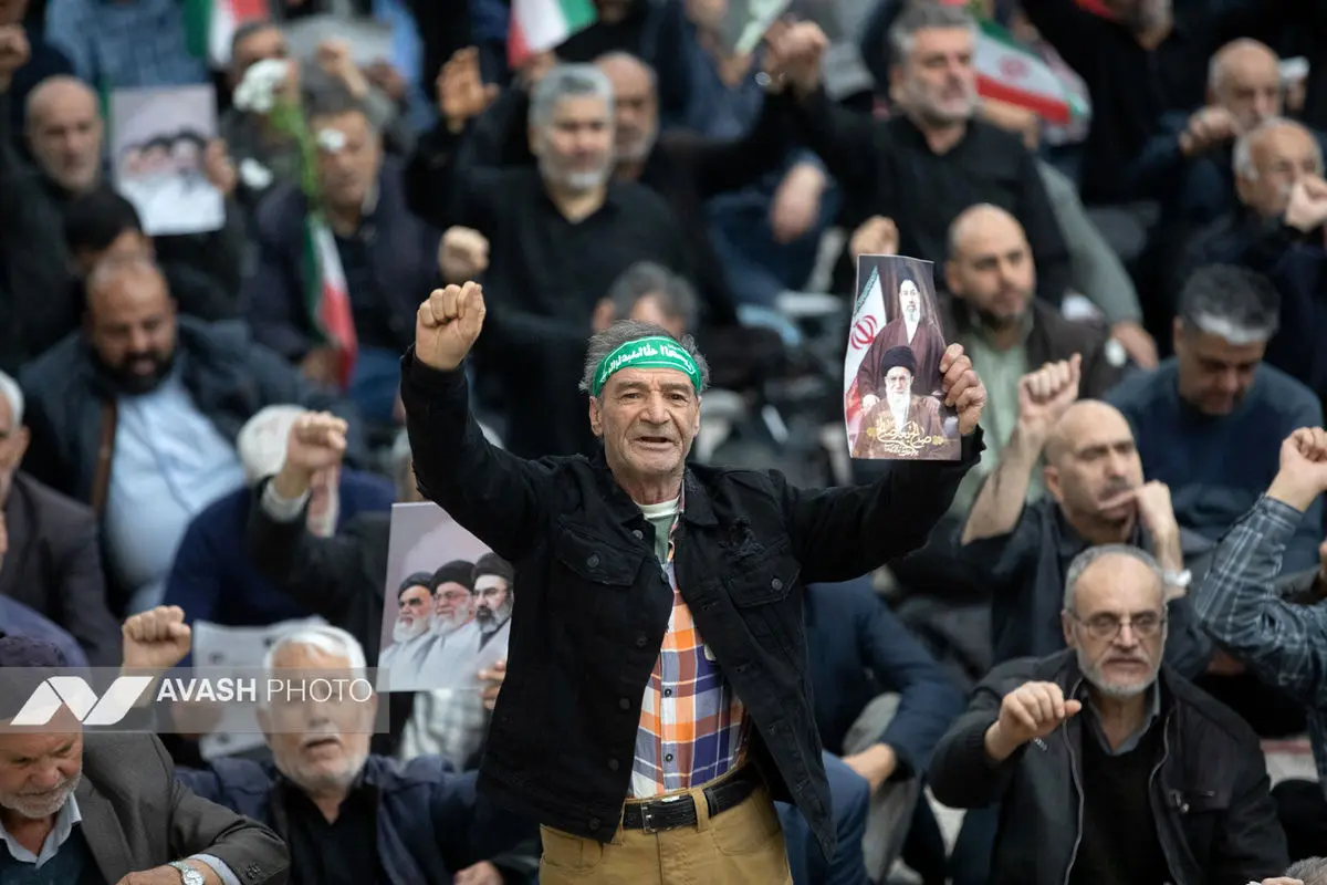 نماز جمعه تهران در مرقد امام خمینی(ره)