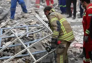 ۹ شهید و ده‌ها مجروح در حمله تروریستی به خیرآباد ورامین