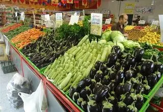 اعلام جدول قیمت انواع میوه‌های تولیدی و سبزیجات؛ پسته تازه ۶۸۰ هزار تومان! 