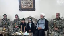 دیدار امیر سرتیپ صباحی فرد با خانواده یکی از شهدای ارتش در جنگ ۱۲ روزه