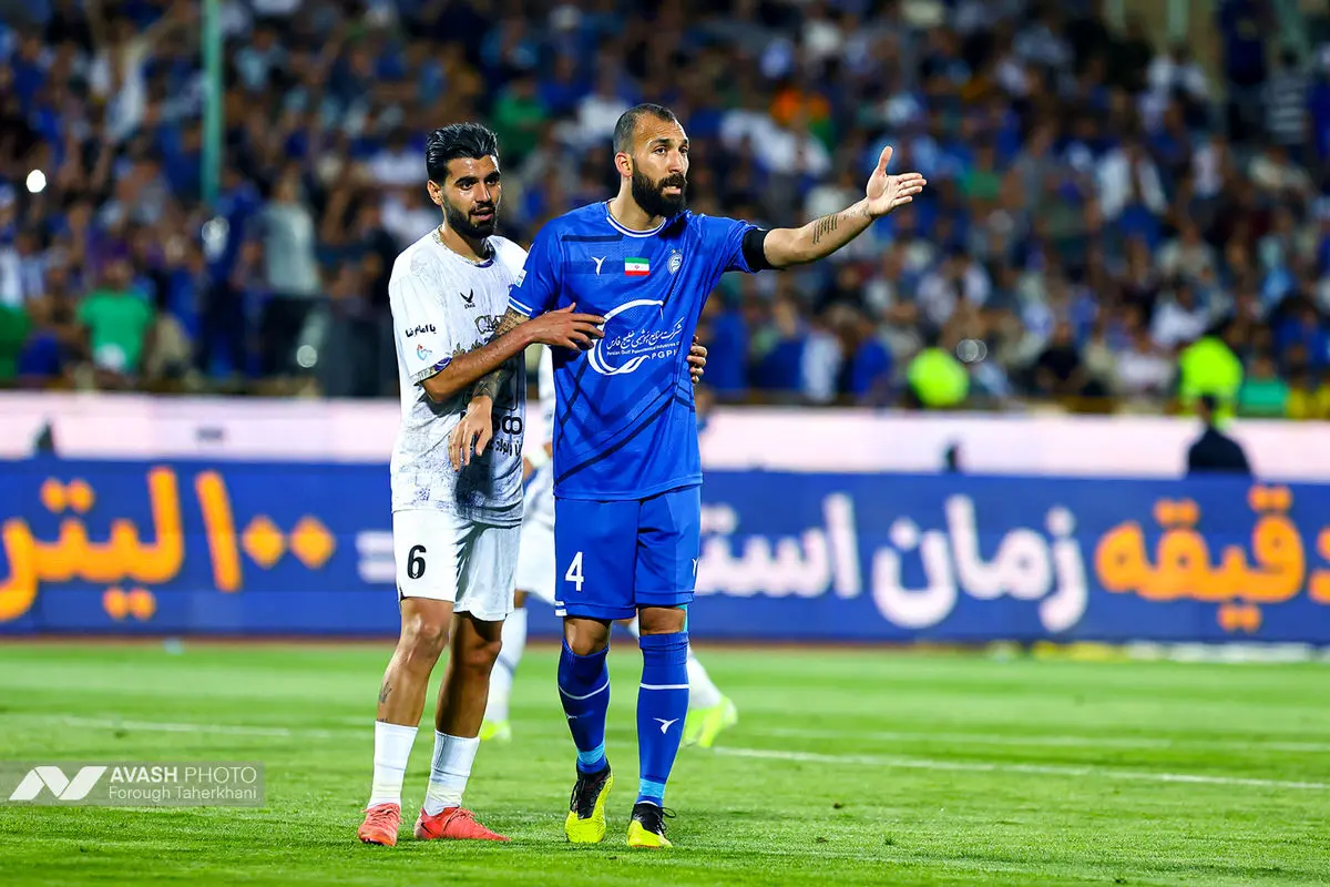 لیگ برتر فوتبال - استقلال و چادرملو
