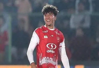 شکایت بازیکن پرسپولیس: جدا نمی‌شوم