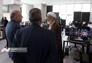 بازدید مصطفی پورمحمدی  از تحریریه آوش