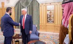 مجرم تحت تعقیب به دیدار ترامپ رفت

