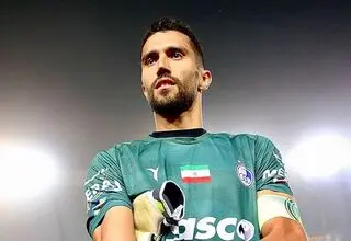 حسینی: اگر قهرمان نمی‌شدیم، از استقلال می‌رفتم