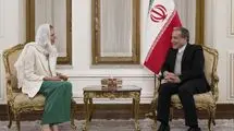 تسلیم رونوشت استوارنامه‌های سفرای جدید ویتنام و نیوزیلند به عراقچی 