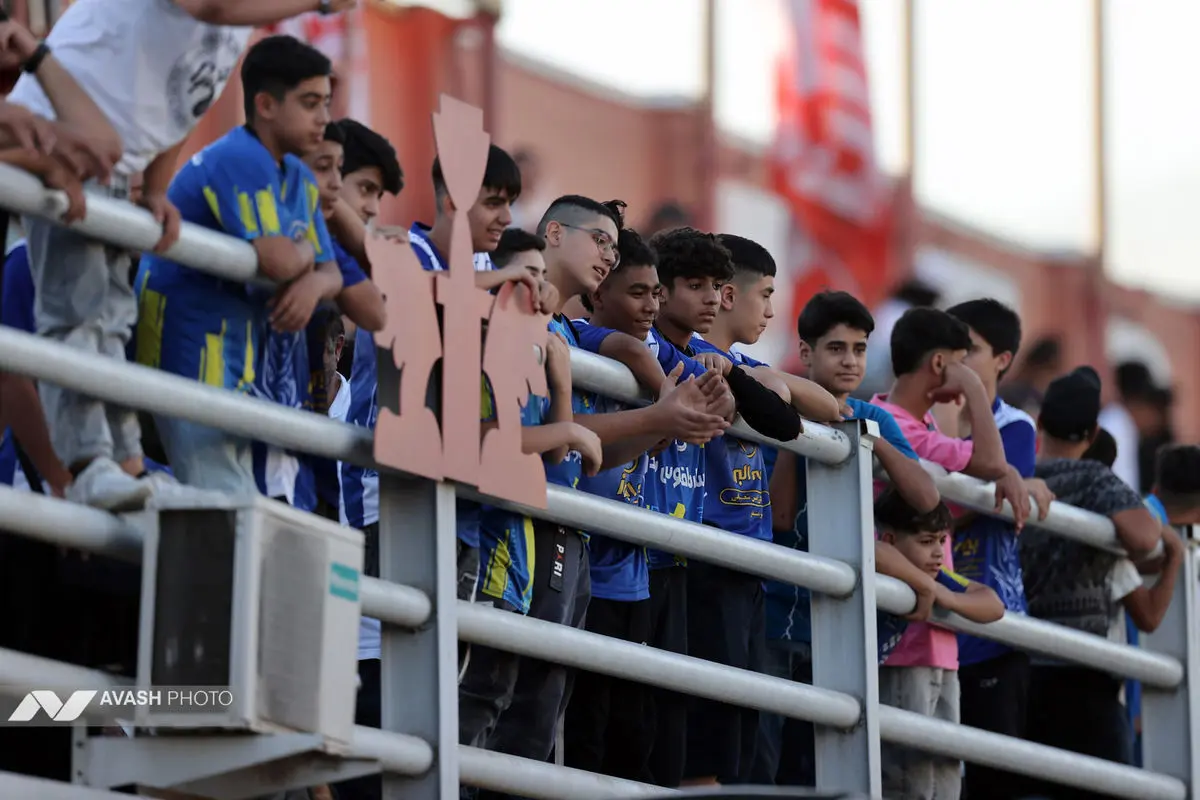نونهالان استقلال و پرسپولیس