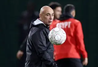 تصمیم عجیب سرمربی حریف ایران قبل از سفر به آمریکا
