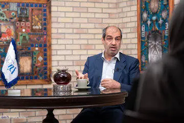 چرا گوشت و مرغ و مسکن با قیمت‌های جهانی عرضه می‌شوند؟