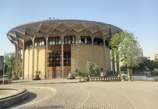 پوستر یازدهمین دوره انتخاب آثار برتر ادبیات نمایشی ایران رونمایی می‌شود 