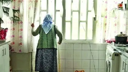 ایران سالخورده؛ میلیون‌ها زن در آستانه تنهایی ابدی/ موج خاموش زنان سالمند تنها در ایران