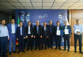 فجر انرژی در مسیر بازگشت کامل به مدار؛ دومین قرارداد بازسازی نیروگاه‌ها به امضا رسید/ «فجر»، برق اتمی را به پتروشیمی آورد  