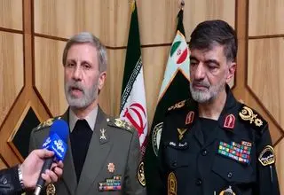 همه حافظان امنیت برای خنثی سازی توطئه دشمنان ایران آماده‌اند