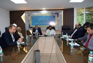 نقش زبان فارسی در تولید دانش بشری برجسته است