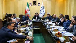 حضور وزیر امور اقتصادی و دارایی در فراکسیون توسعه متوازن مجلس