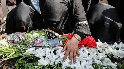 اشک‌های اجاره‌ای!