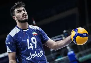 شریفی: زحمات پیاتزا به ما انگیزه می‌دهد