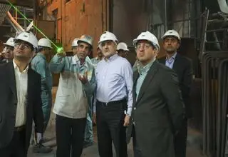  از بسته بودن طولانی نماد فولاد مبارکه باید پرهیز کنیم