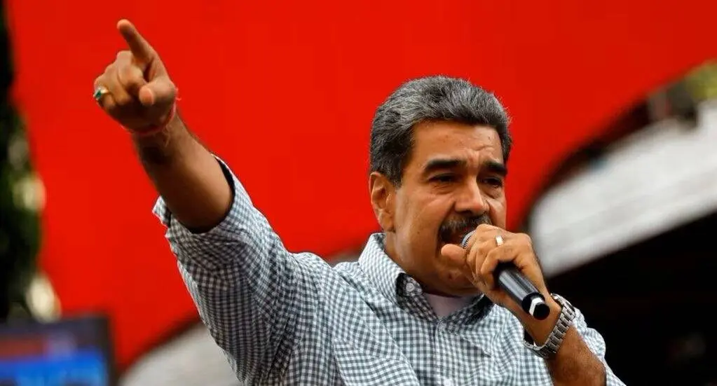 داستان راننده اتوبوسی که با امپریالیسم آمریکا می‌جنگد