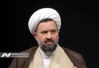 وارد شدن کشور به فضای دوقطبی بسیار نگران‌کننده است