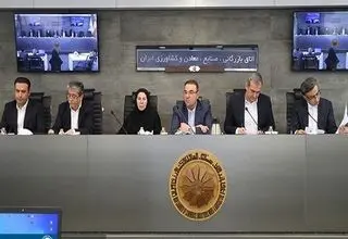 سقف استفاده هر بازرگان ۳۳ درصد باشد