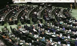 تعیین حق امتیاز صدور پروانه فعالیت هوش مصنوعی