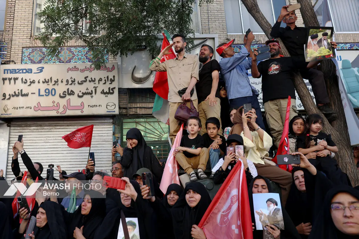 مراسم تشییع پیکر مطهر رهبر شهید انقلاب - مشهد