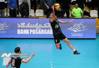 هفته ۱۲ و ۱۳ لیگ برتر والیبال به تعویق افتاد