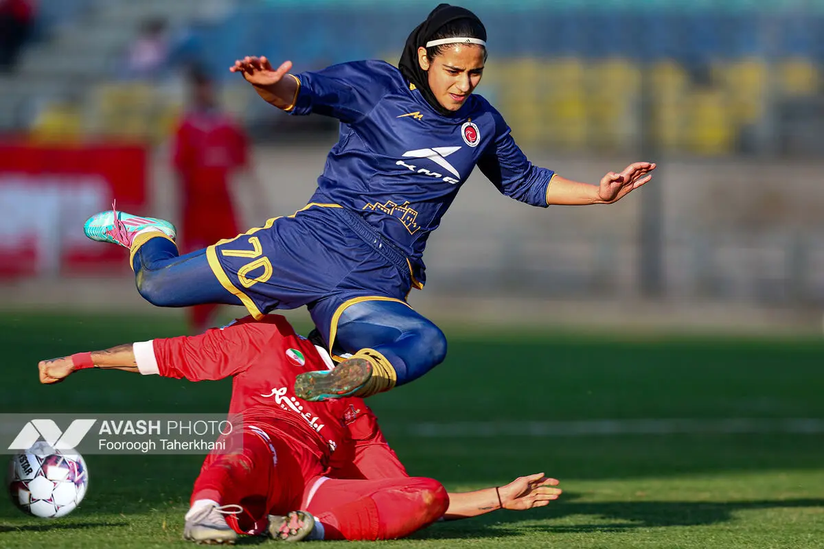 لیگ برتر فوتبال زنان - پرسپولیس و خاتون بم