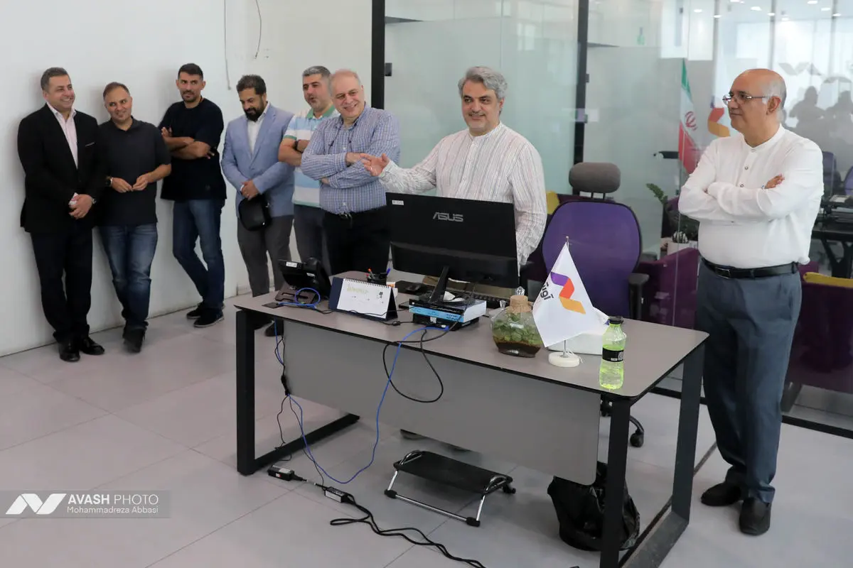 مراسم روز خبرنگار در تحریریه آوش