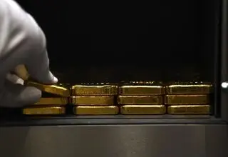 کاهش ۰.۲ درصدی طلای جهانی در ابتدای معاملات روز دوشنبه