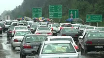 ترافیک سنگین در محورهای چالوس، هراز و آزادراه قزوین-کرج-تهران 