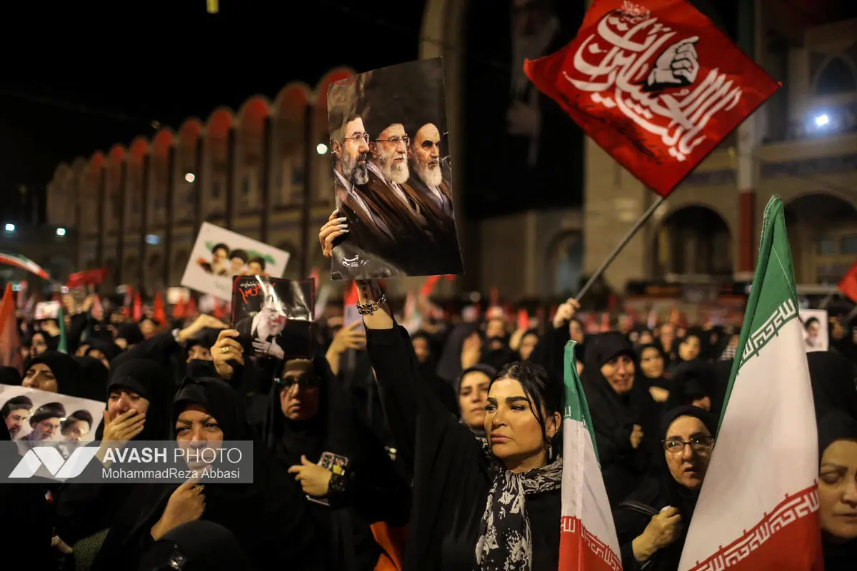 نخستین روز مراسم وداع با رهبر شهید انقلاب - ۲