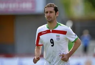 خلعتبری: کی‌روش فوتبال ایران را دفاعی کرد/ امیرخان در مورد نوراللهی کوتاه بیاید!