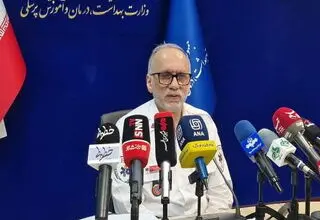 شب چهارشنبه سوری خانه بمانید 