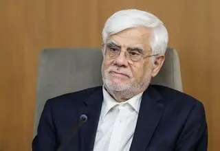اظهارات عارف درباره اختلاف سیاسی در دانشگاه آزاد: یک زمانی بود!