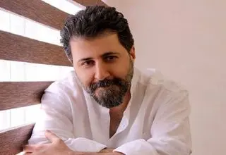 ژست پدر پسری هومن حاجی‌عبداللهی با پسرش 
