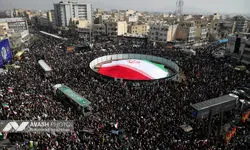 تشییع پیکر ۳۵ شهید جنگ رمضان در تهران - ۲