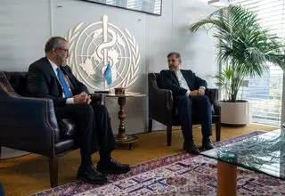دیدار معاون وزیرخارجه ایران با مدیرکل سازمان بهداشت جهانی