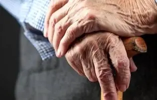 ایران در سراشیبی انقراض خاموش پیری جمعیت/ یک پنجم ایرانیان تا سال ۲۰۵۰ سالمند هستند