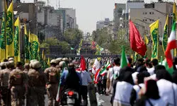 حضور عروس و داماد با لباس عروسی در مراسم جان‌فدایان